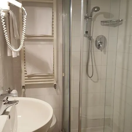 Rialto1082 3* البندقية